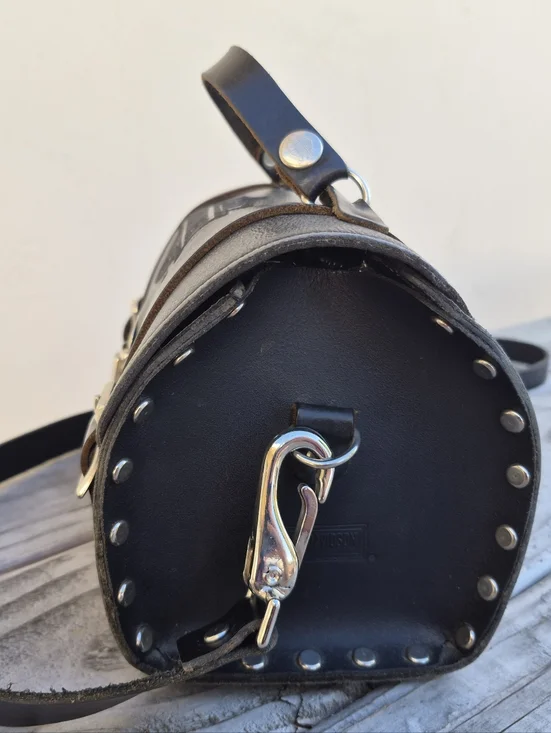 Harley-Davidson Black Leather Bag with Matching Studded Wallet - Picture 10 of 16